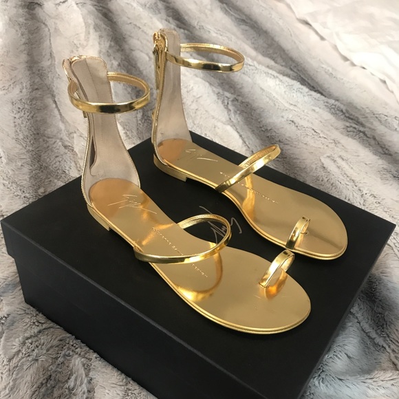 giuseppe zanotti gold flat sandals